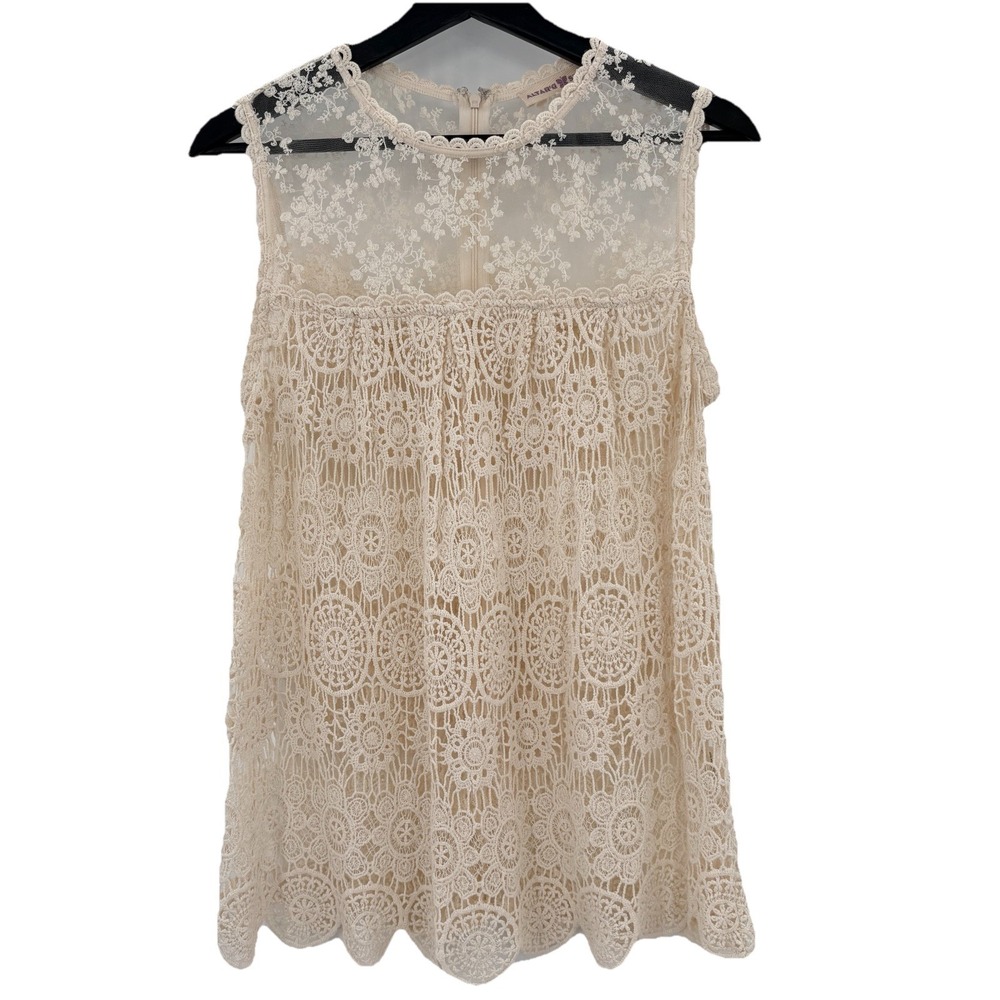 Altar'd State Top Medium Ivory Lace Cotton Crochet Overlay Boho Fairy Romantic